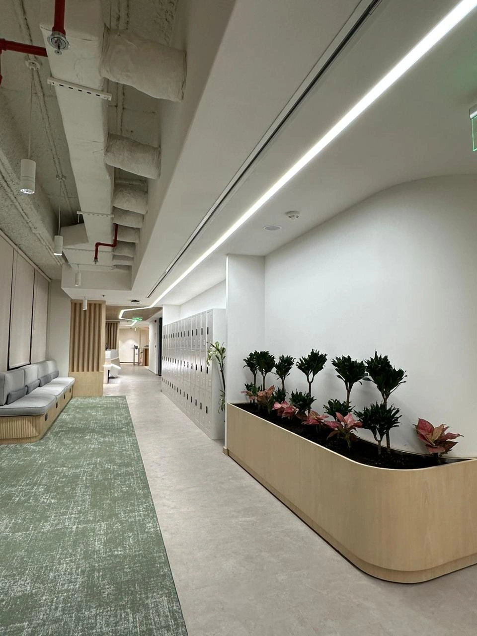 DIGITAL CITY PRIVATE OFFICES (3)